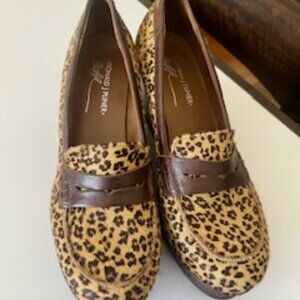 Donal J Pliner Animal Print Wedge Loafer. Size 9M
